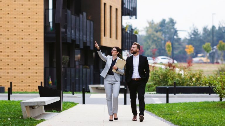 Commercial Lease Incentives: The Ultimate Real Estate Guide